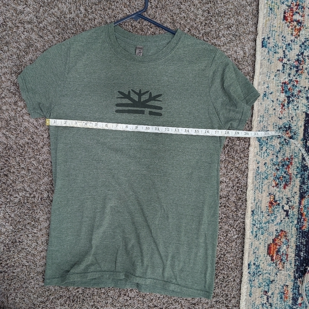 DPS Green Vintage Logo Graphic Short Sleeve T-shirt - Picture 4 of 5